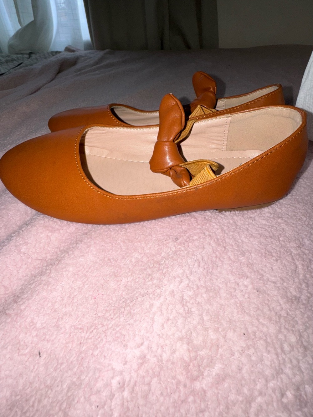 SHEIN Tan Bow Mary Jane Flats for Kids